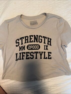 2POOD Light Gray Graphic Crop Tee with Black Logo